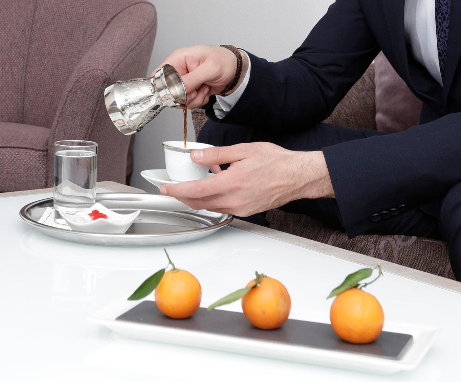 Gefinor Rotana - Beirut Hotel Ngoại thất bức ảnh Turkish coffee being served