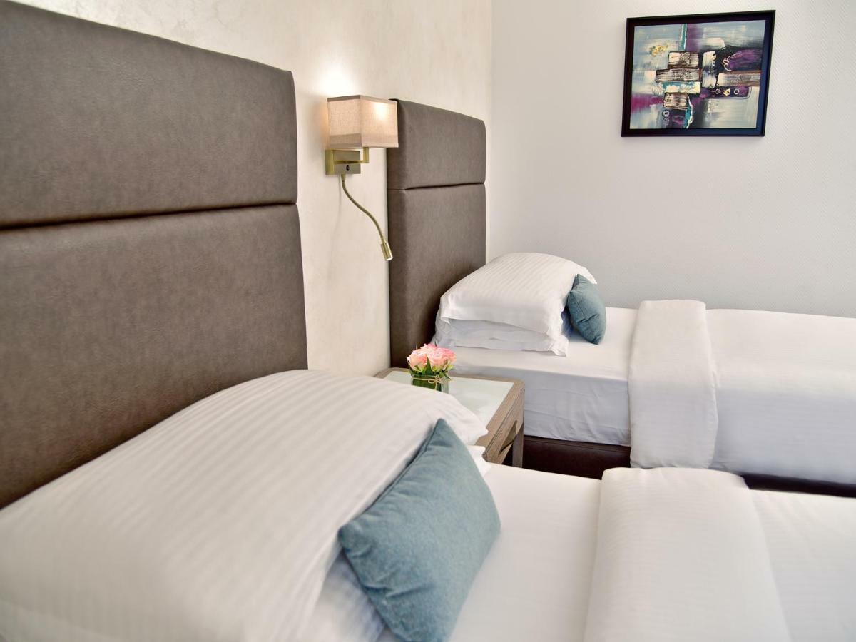 Gefinor Rotana - Beirut Hotel Ngoại thất bức ảnh Deluxe Room